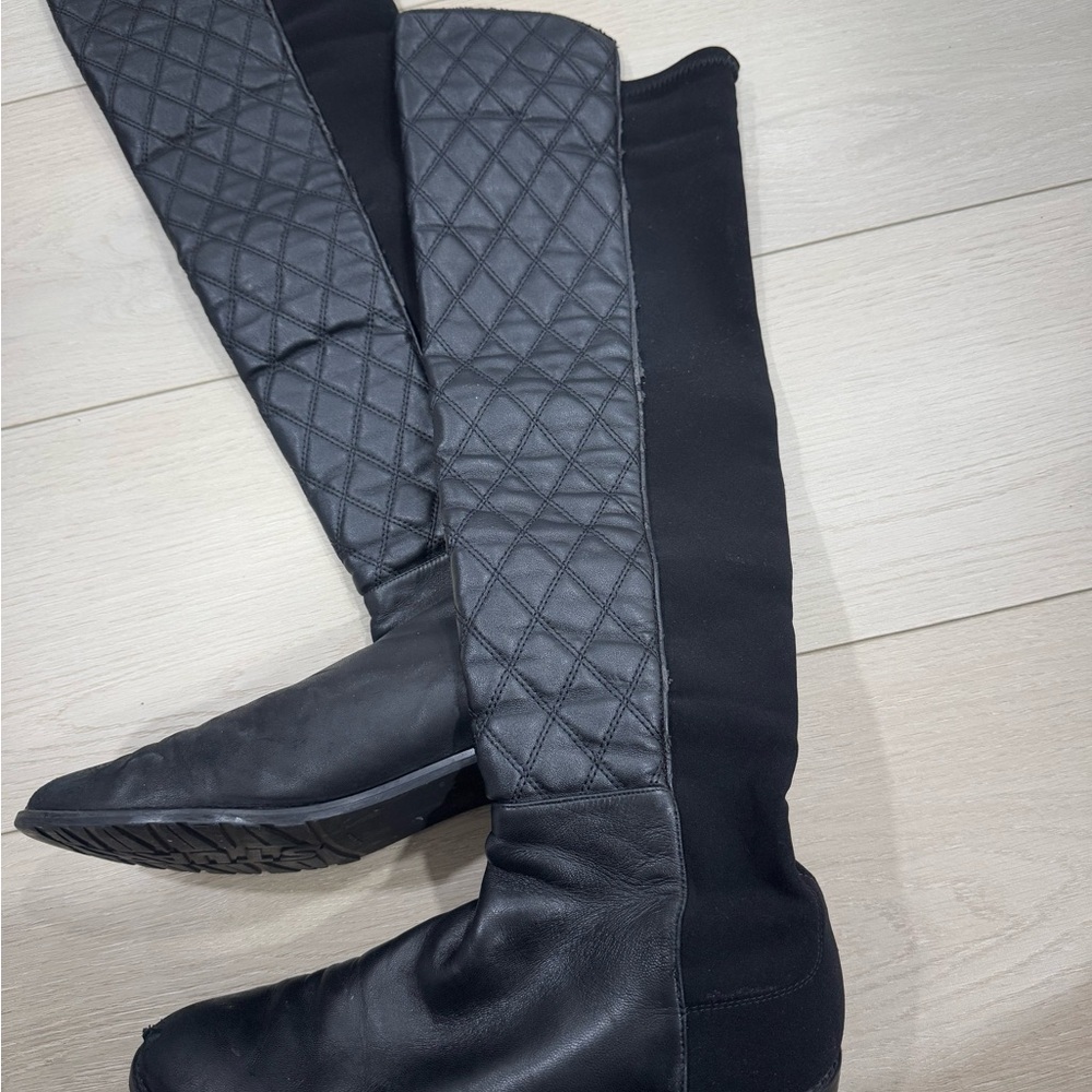 Stuart Weitzman 50/50 leather quilted boots 7.5 - Picture 4 of 12